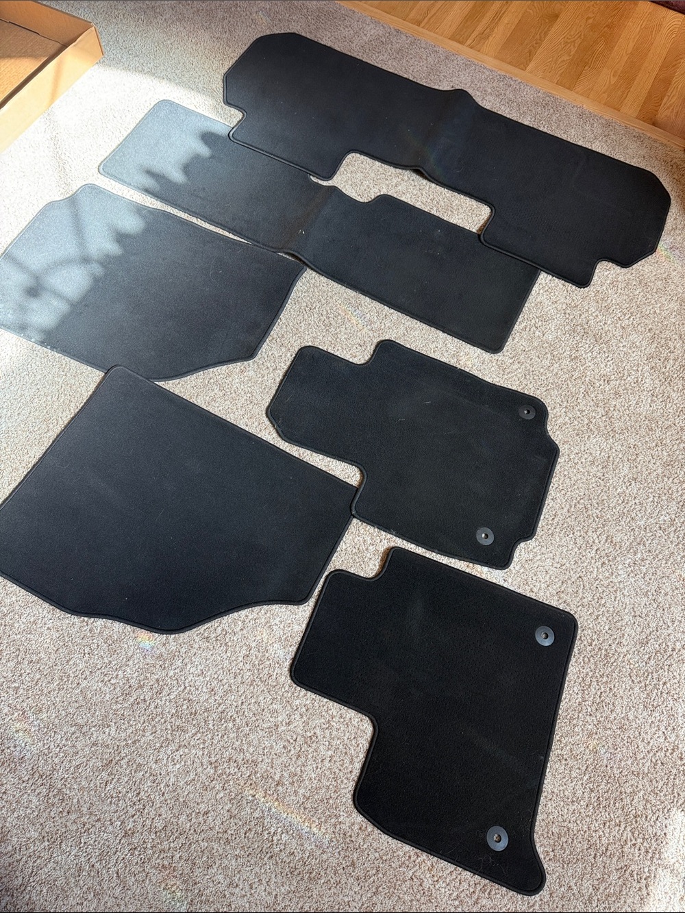 2023 traverse original car floor mats as shown.